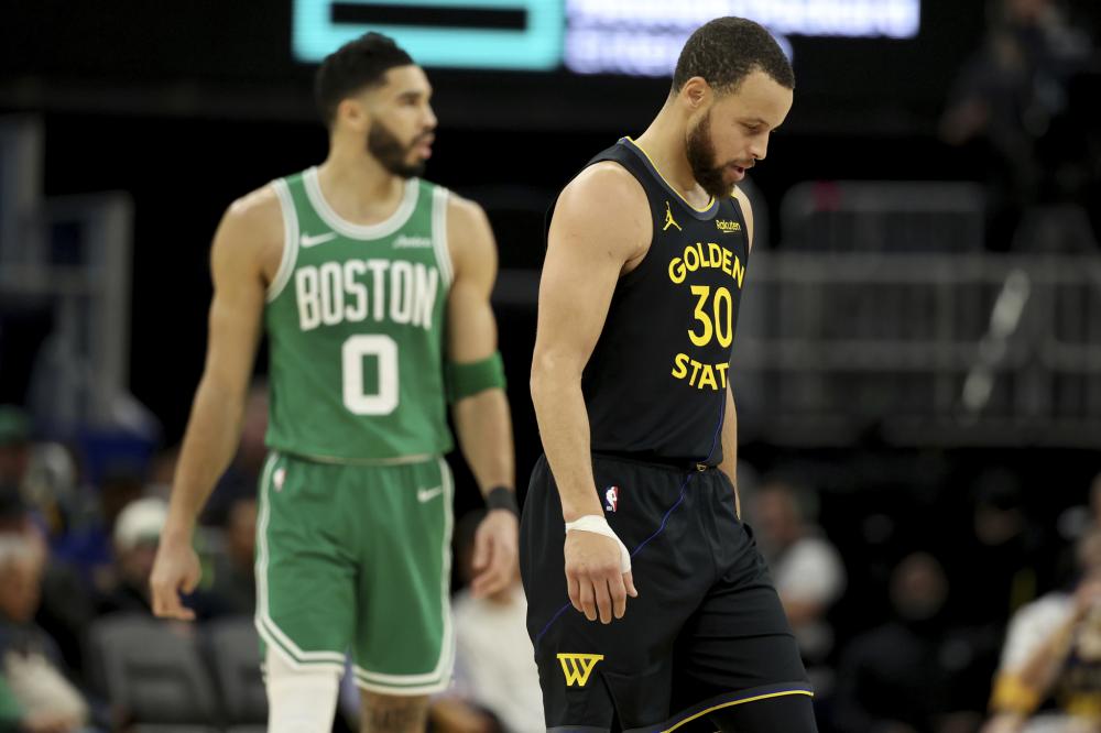 赢得比赛的 赢得比赛的